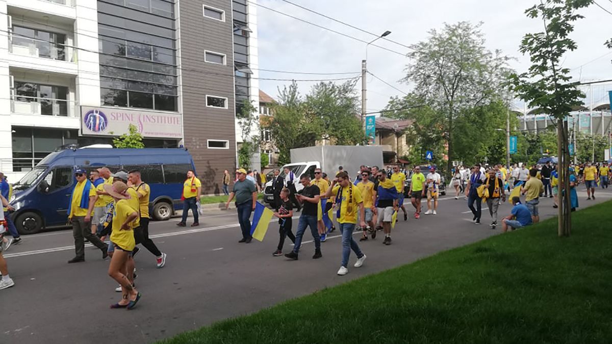 Українські вболівальники в Бухаресті