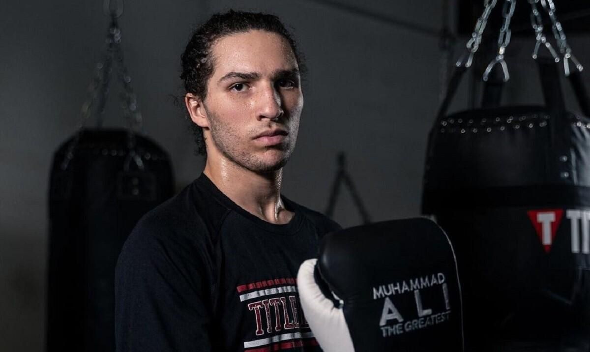 Ніко Алі Уолш дебютує на профі рингу – онук Мухаммеда Алі Ніко Алі Уолш дебютує на профі рингу – онук Мухаммеда Алі