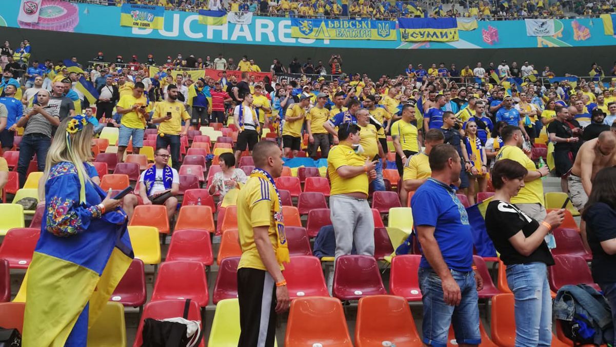 Футбольний хіт Путін – ху*ло потрапив до трансляції матчу Україна – Австрія: його почули навіть у Росії Футбольний хіт Путін – ху*ло потрапив до трансляції матчу Україна – Австрія: його почули навіть у Росії