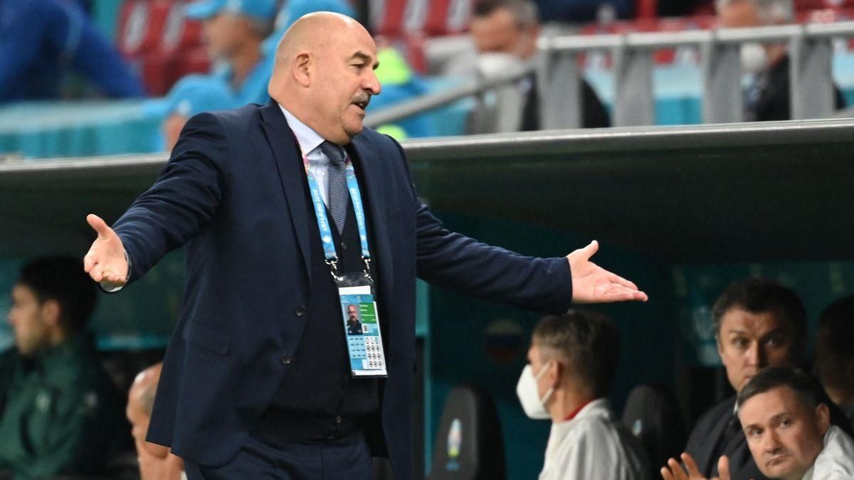 Тренер России видит свет в конце тоннеля после вылета с Евро-2020 Тренер России видит свет в конце тоннеля после вылета с Евро-2020