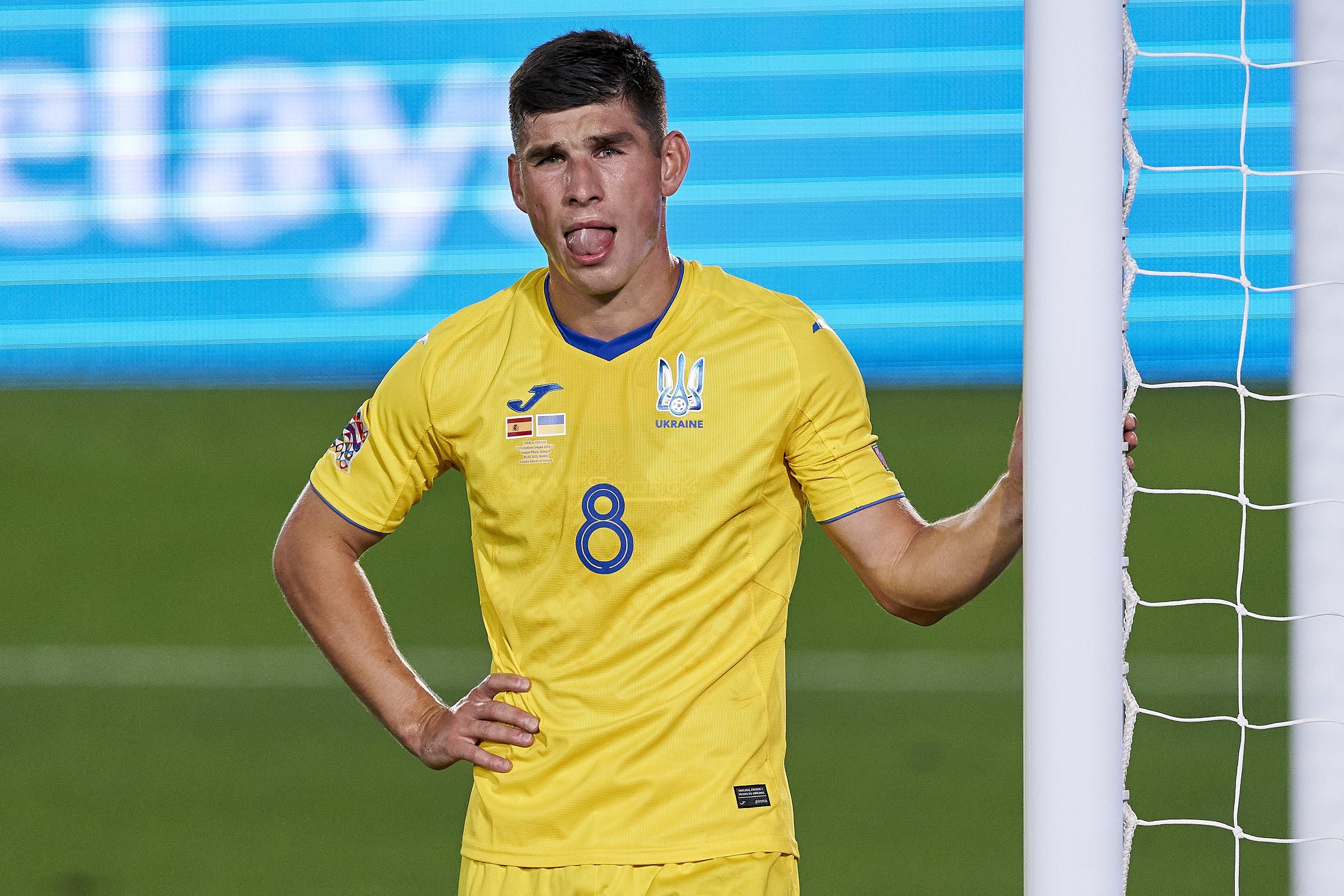 Тренерський штаб збірної України має претензії до Маліновського Тренерський штаб збірної України має претензії до Маліновського