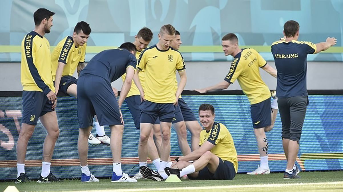 Сауна, бассейн и массаж: сборная Украины остается в Румынии и ожидает результаты игр Евро-2020