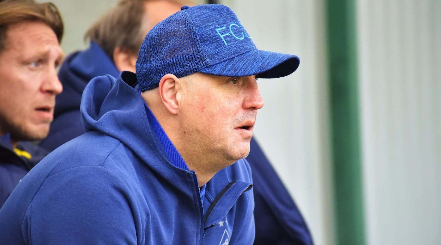 Юрий Мороз возглавил одесский Черноморец Юрий Мороз возглавил одесский Черноморец