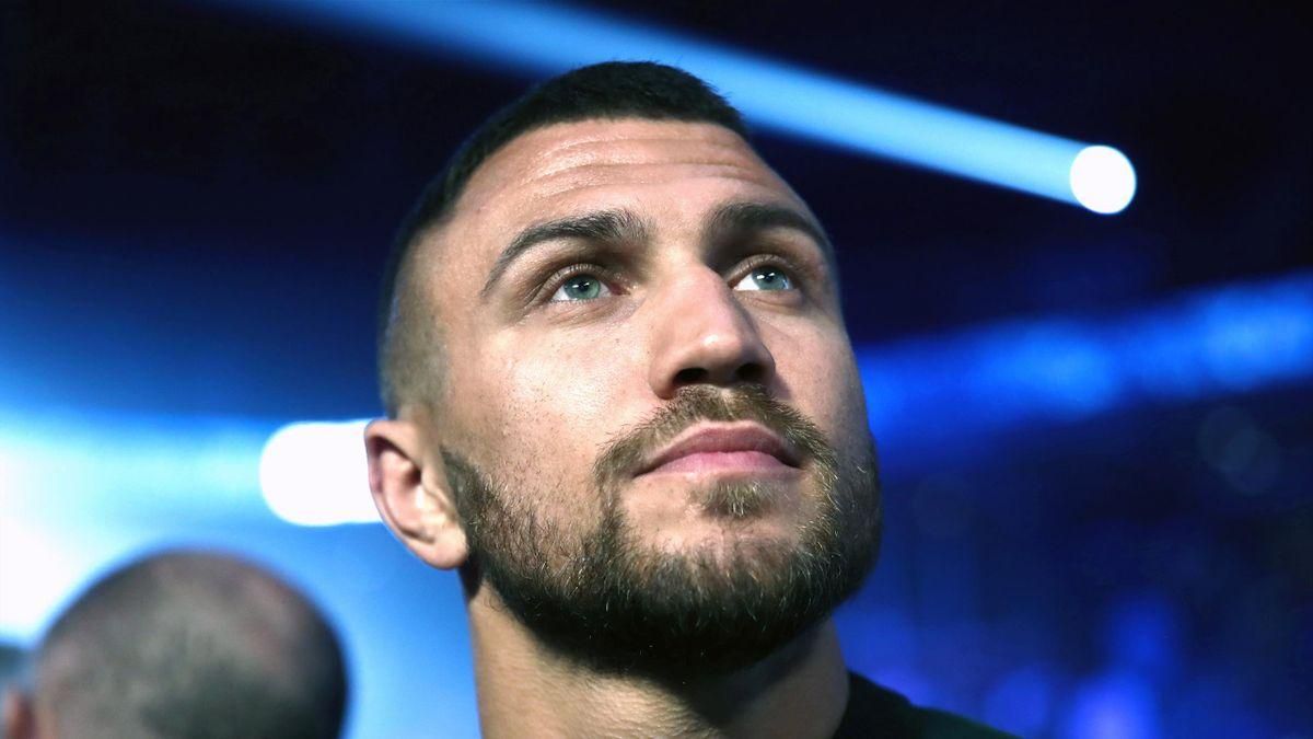 Ломаченко прибув у Лас-Вегас на бій з Накатані: відео Ломаченко прибув у Лас-Вегас на бій з Накатані: відео