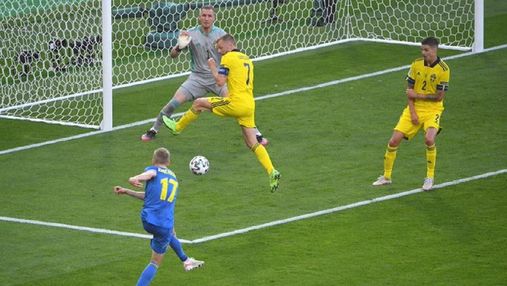 Зинченко побил рекорд Украины мячом в ворота Швеции на Евро