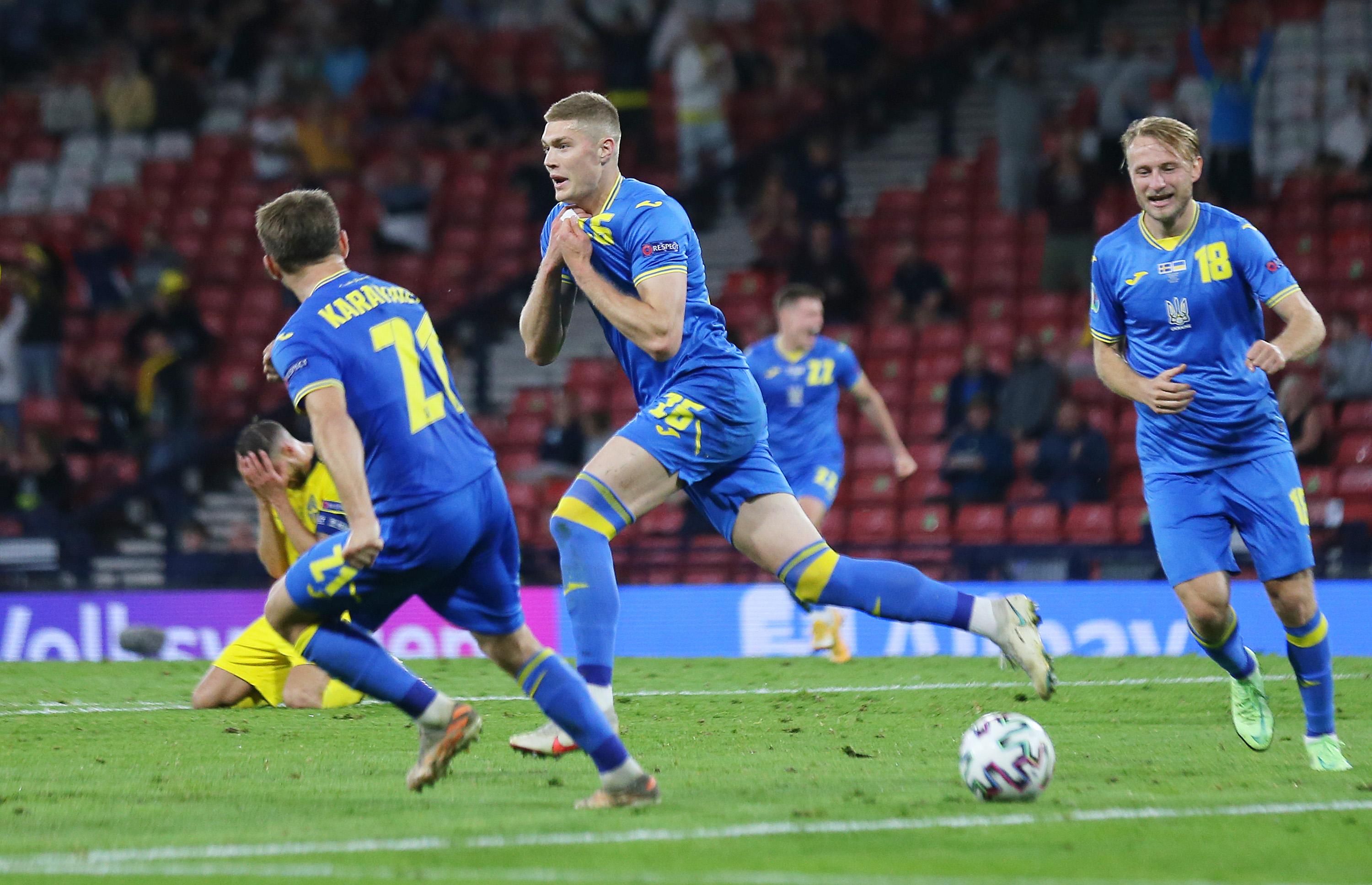 Украина - Швеция: Довбик забил самый поздний гол на Евро-2020