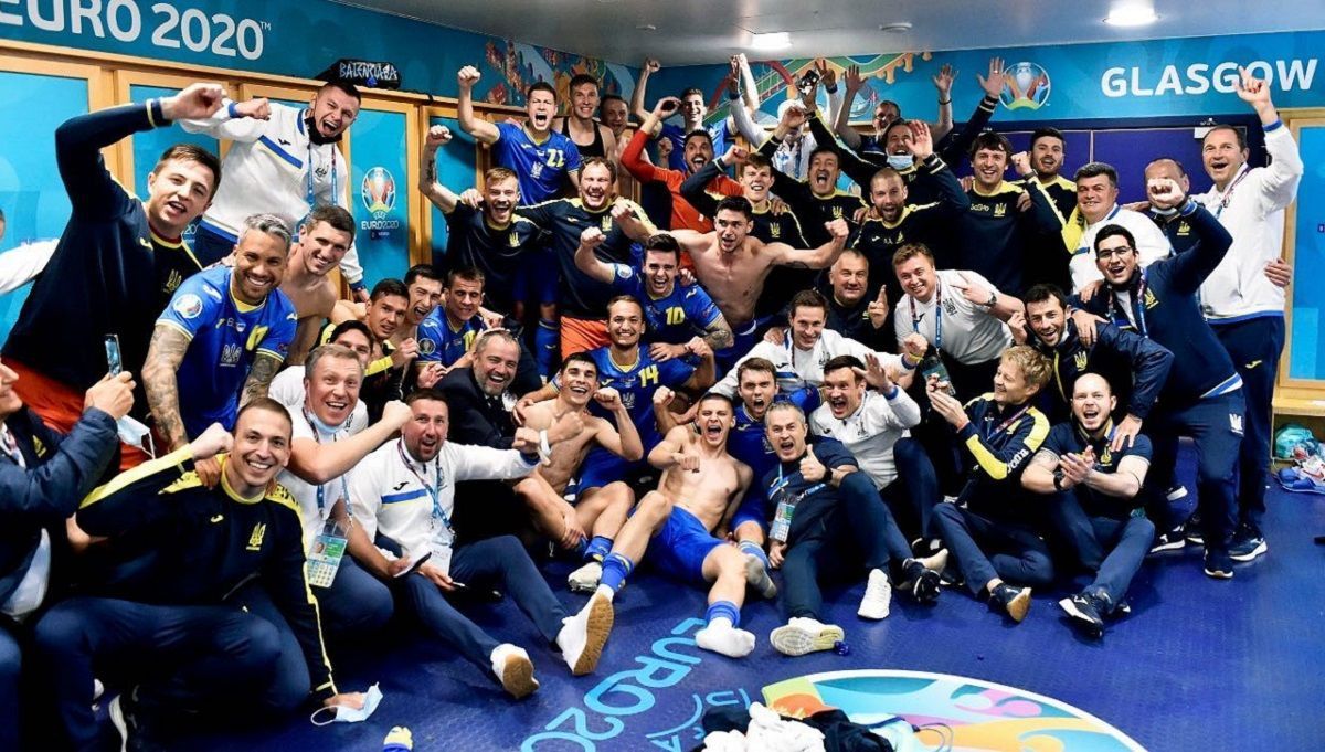 Безумные эмоции сине-желтого дерби Украина – Швеция – фото Безумные эмоции сине-желтого дерби Украина – Швеция – фото