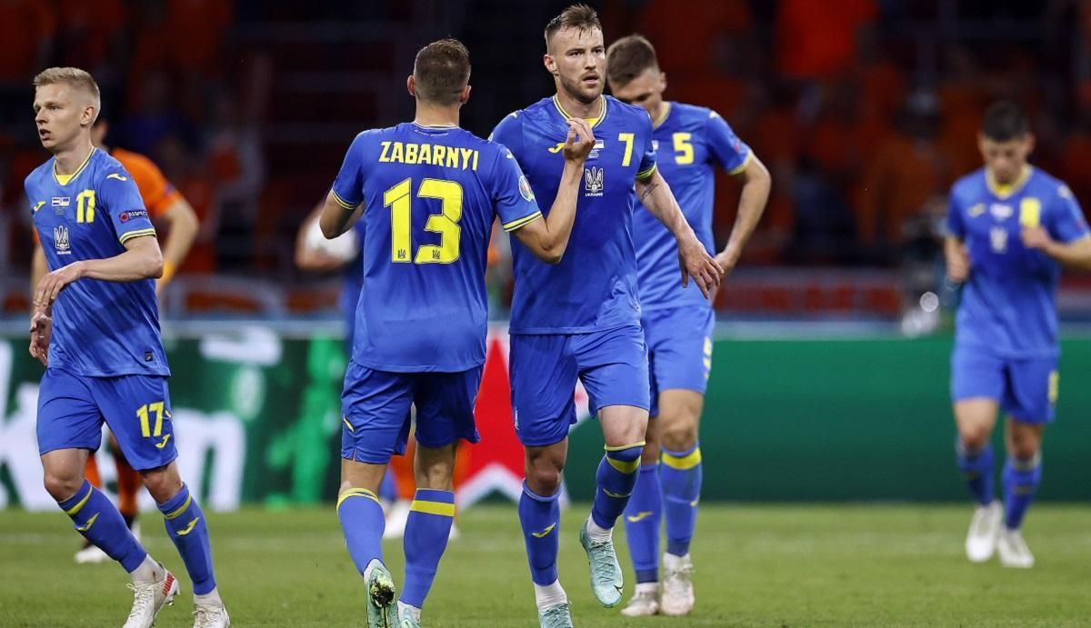 Троє футболістів України потрапили у топ-20 найкращих на Євро-2020