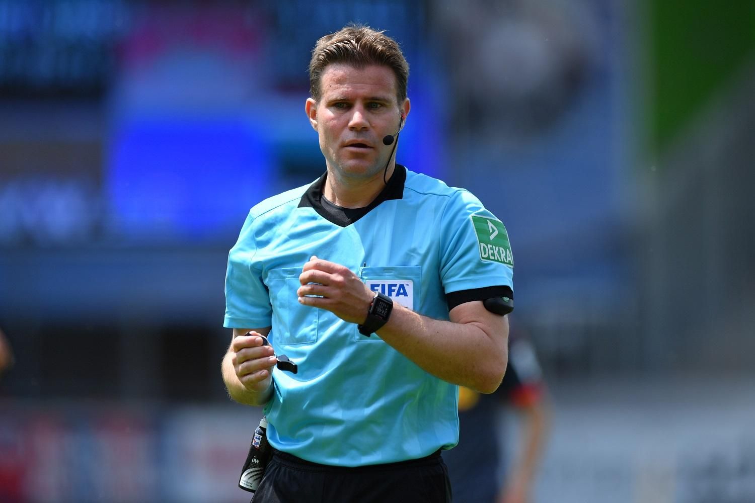 В Англії вимагають відсторонити від роботи Фелікса Бриха: що сталося В Англії вимагають відсторонити від роботи Фелікса Бриха: що сталося