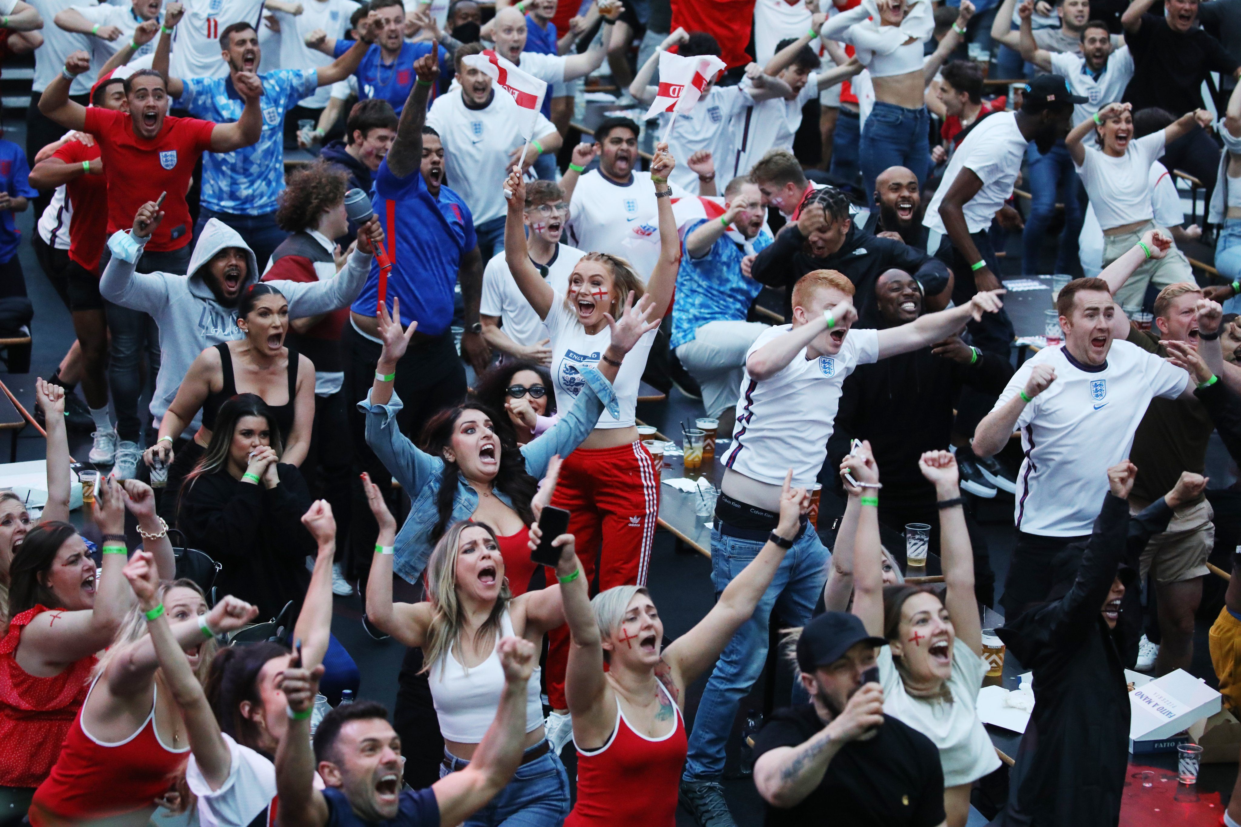 Англійці вимагають додатковий вихідний у випадку перемоги збірної Англії на Євро-2020