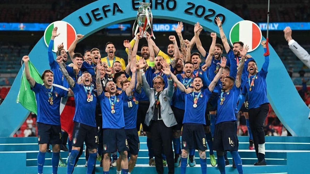 Награждение Италии на Евро-2020