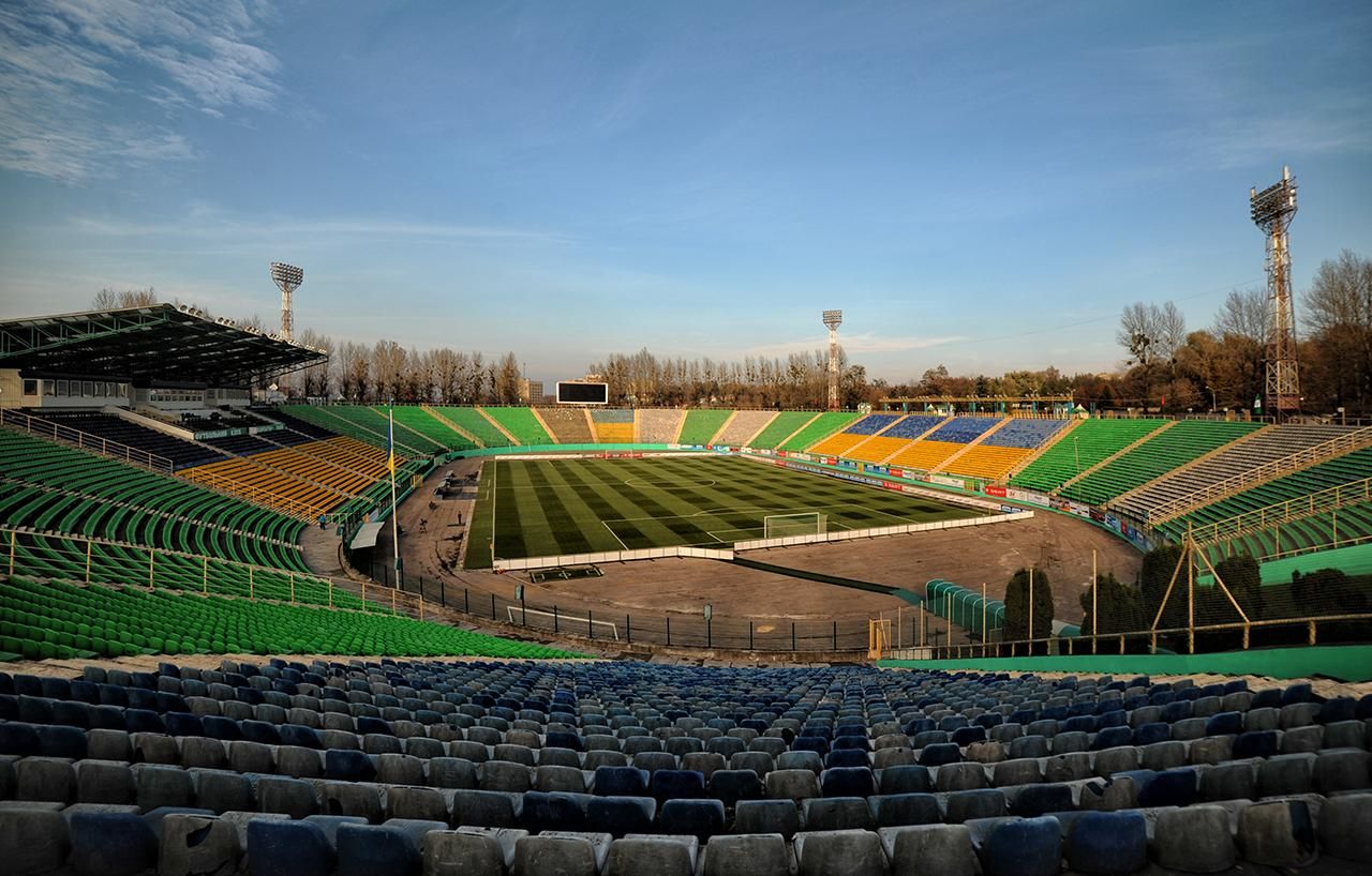 Почему на стадионе Украина запретили играть матчи УПЛ - ответ
