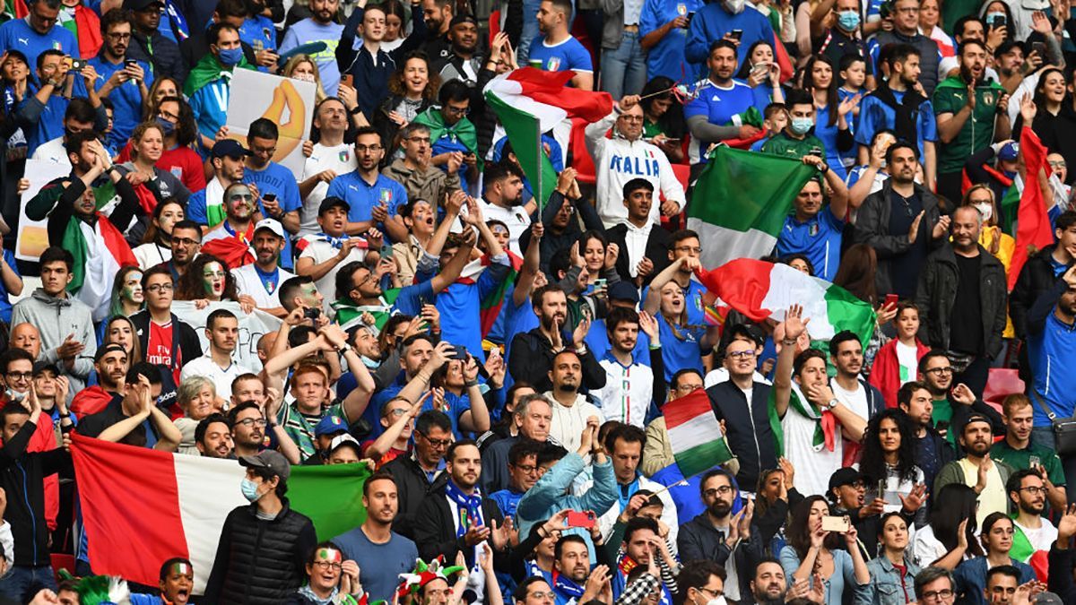 Кровавое празднование: несколько болельщиков сборной Италии погибли, празднуя победу на Евро