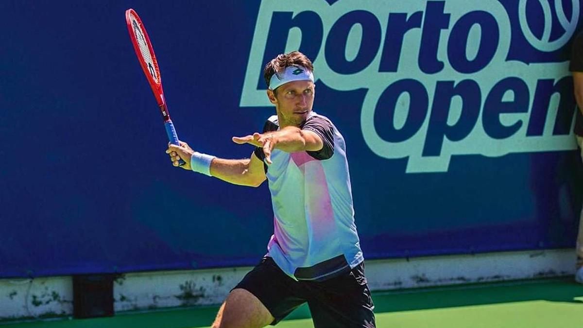 Украинец Сергей Стаховский победил Павла Котова из России Украинец Сергей Стаховский победил Павла Котова из России