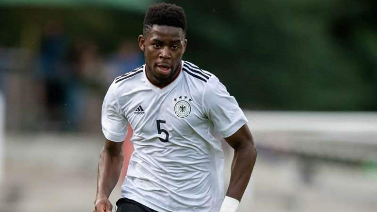 Снова расизм: олимпийская сборная Германии покинула поле из-за оскорблений соперника Снова расизм: олимпийская сборная Германии покинула поле из-за оскорблений соперника