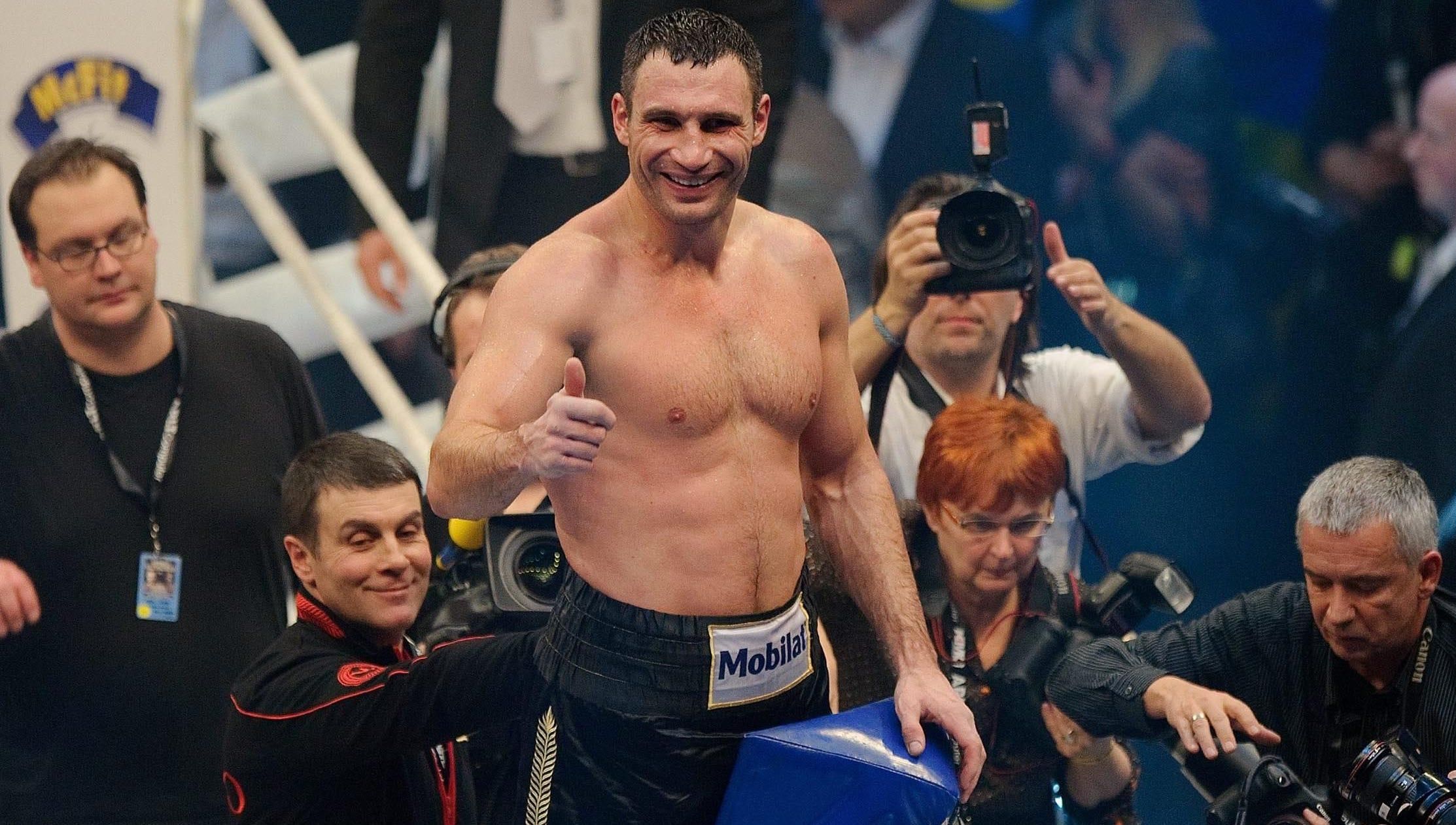 Все нокауты украинского боксера Виталия Кличко: видео
