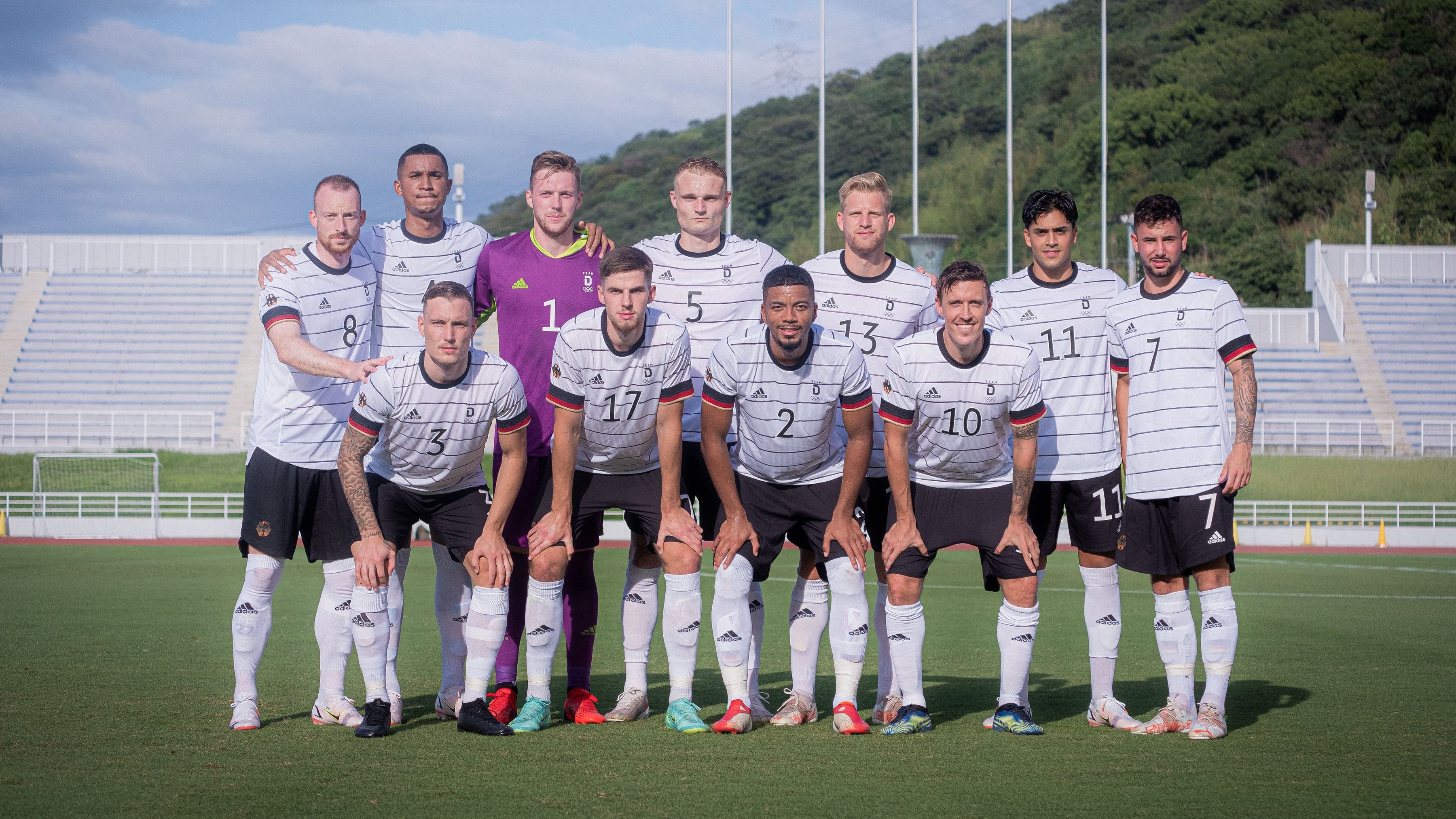Збірна Німеччини з футболу на Олімпіаді зіграє у траурних пов'язках - Спорт 24