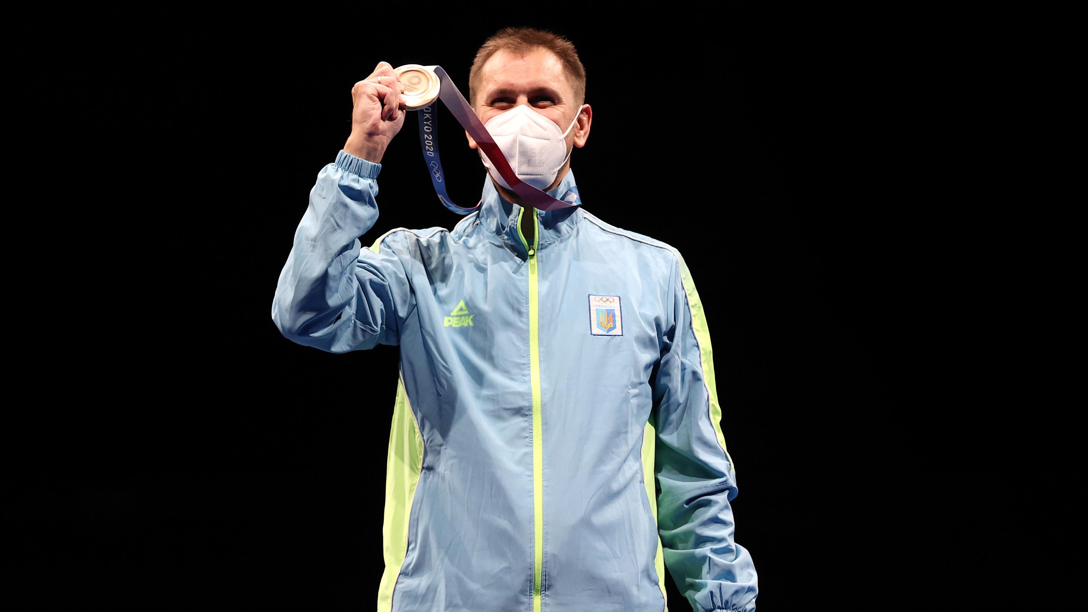 Як Ігоря Рейзліна нагороджували медаллю на Олімпіаді-2020: фото - Новини спорту - Спорт 24