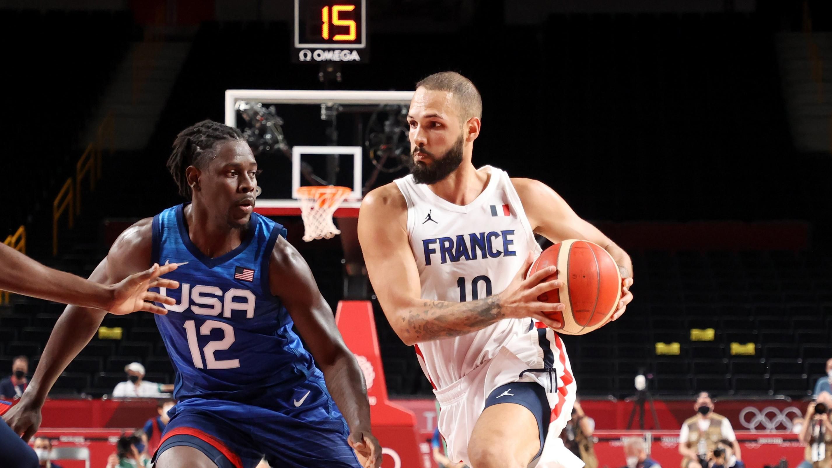 Сборная США по баскетболу сенсационно проиграла на Олимпиаде впервые за 17 лет Сборная США по баскетболу сенсационно проиграла на Олимпиаде впервые за 17 лет