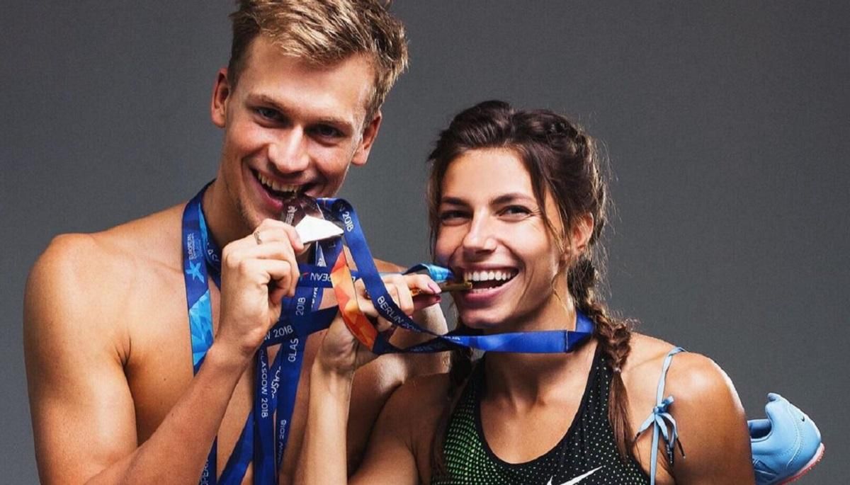 Эмоции Бех-Романчук на трибунах в финальном заплыве Романчука – видео Эмоции Бех-Романчук на трибунах в финальном заплыве Романчука – видео