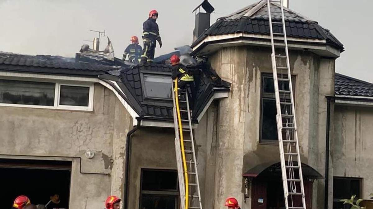 На Ивано-Франковщине сгорел дом украинском гандболистки