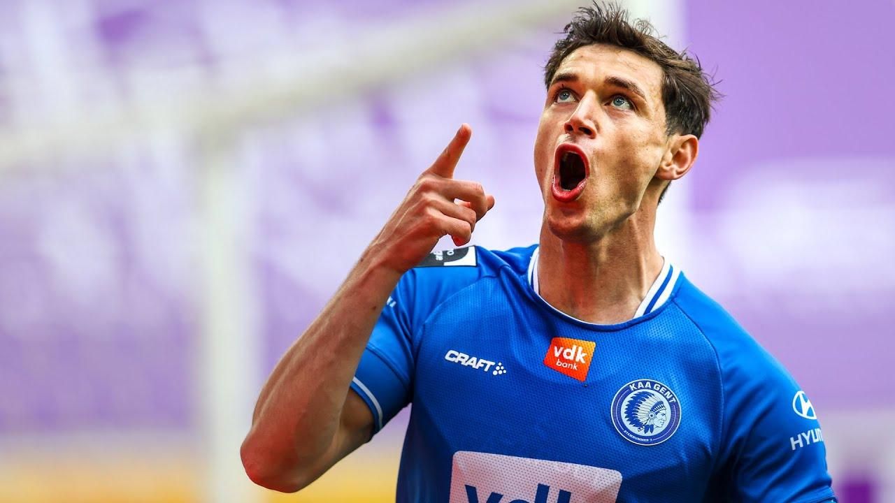 Яремчук перейдет в Бенфику: футболист был замечен в Португалии – фото Яремчук перейдет в Бенфику: футболист был замечен в Португалии – фото