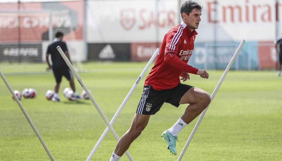 Дебюту не буде – Яремчук не поїхав грати у Москву Дебюту не буде – Яремчук не поїхав грати у Москву