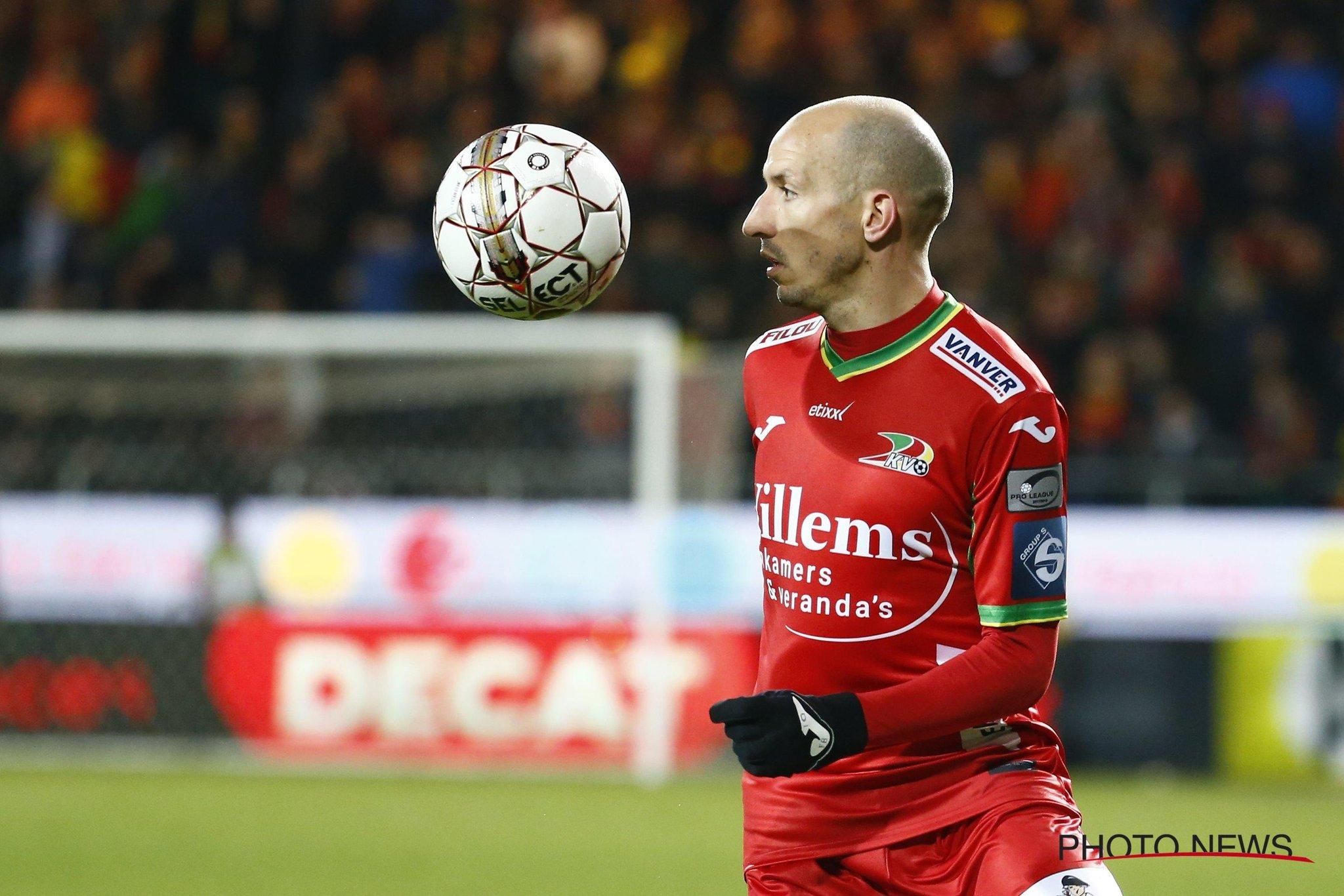 Скоропостижно скончался бывший футболист Франк Берье Скоропостижно скончался бывший футболист Франк Берье