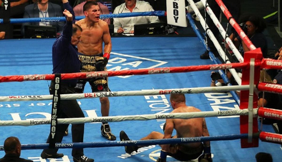 Ортис уничтожил соперника из Литвы после пяти нокдаунов Ортис уничтожил соперника из Литвы после пяти нокдаунов