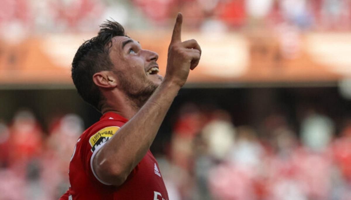 Забавный опрос Бенфики за лучшего игрока – все для Яремчука Забавный опрос Бенфики за лучшего игрока – все для Яремчука