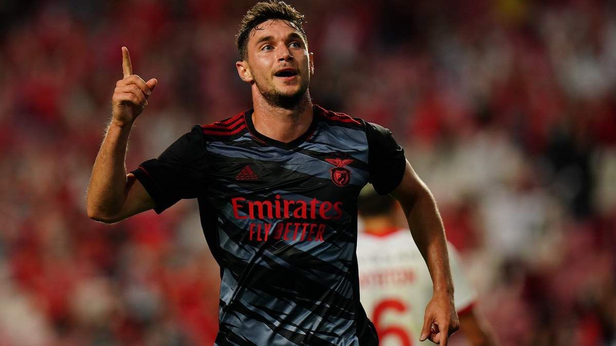 Яремчуку не потрібно багато шансів, щоб забити, – тренер Бенфіки Яремчуку не потрібно багато шансів, щоб забити, – тренер Бенфіки