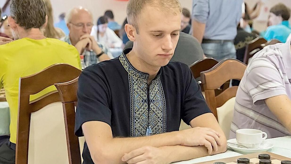 Українець Анікеєв став першим дворазовим чемпіоном Європи з шашок-64 - Новини спорту - Спорт 24