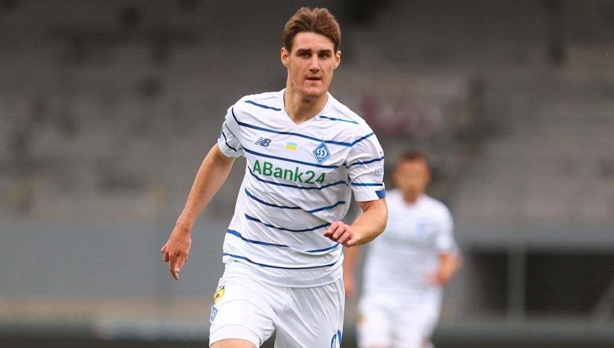 Шкурин будет сидеть долго на скамье, – Хацкевич "нарисовал" перспективы нападающего в Динамо Шкурин будет сидеть долго на скамье, – Хацкевич "нарисовал" перспективы нападающего в Динамо