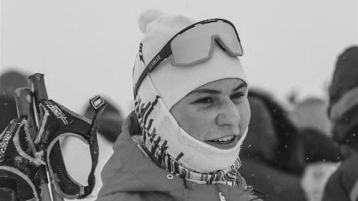 В России скончалась 16-летняя лыжница Динара Гаджиева: девушка разбила голову при падении