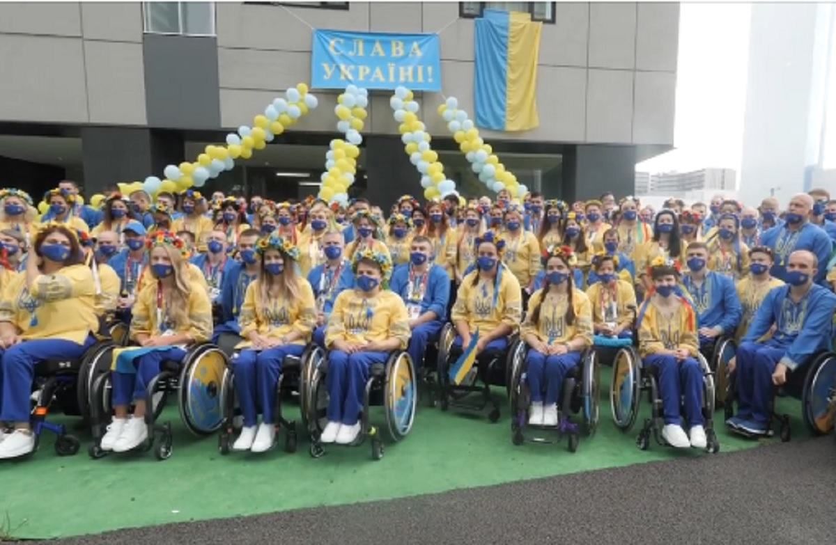 Українські паралімпійці передали з Токіо привітання з Днем Незалежності: зворушливе відео - Новини спорту - Спорт 24