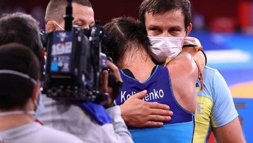 Коляденко отримала квартиру за медаль Олімпіади-2020: борчиня подарувала її тренеру