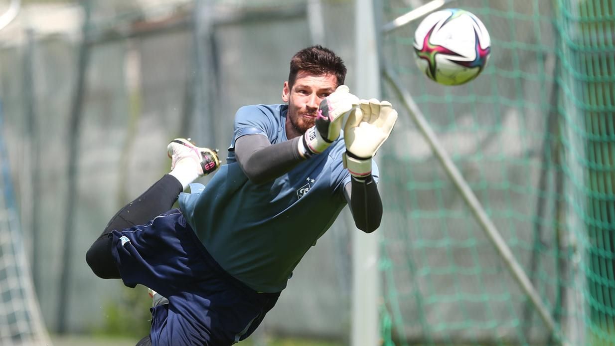 Вратарь Динамо заменит Лунина в сборной Украины Вратарь Динамо заменит Лунина в сборной Украины