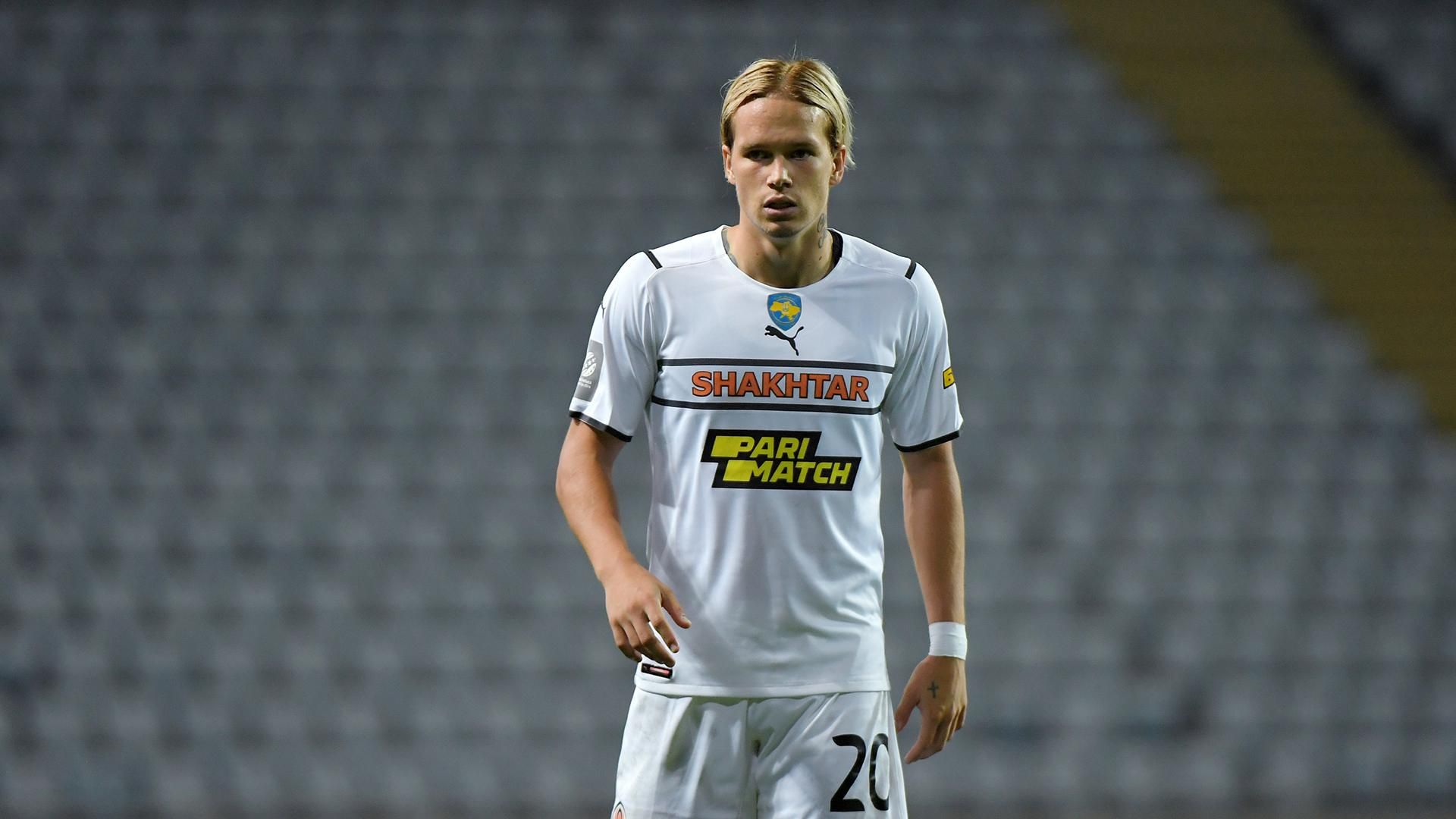 Как Мудрик забил курьезный автогол, который вывел Шахтер в Лигу чемпионов: видео Как Мудрик забил курьезный автогол, который вывел Шахтер в Лигу чемпионов: видео