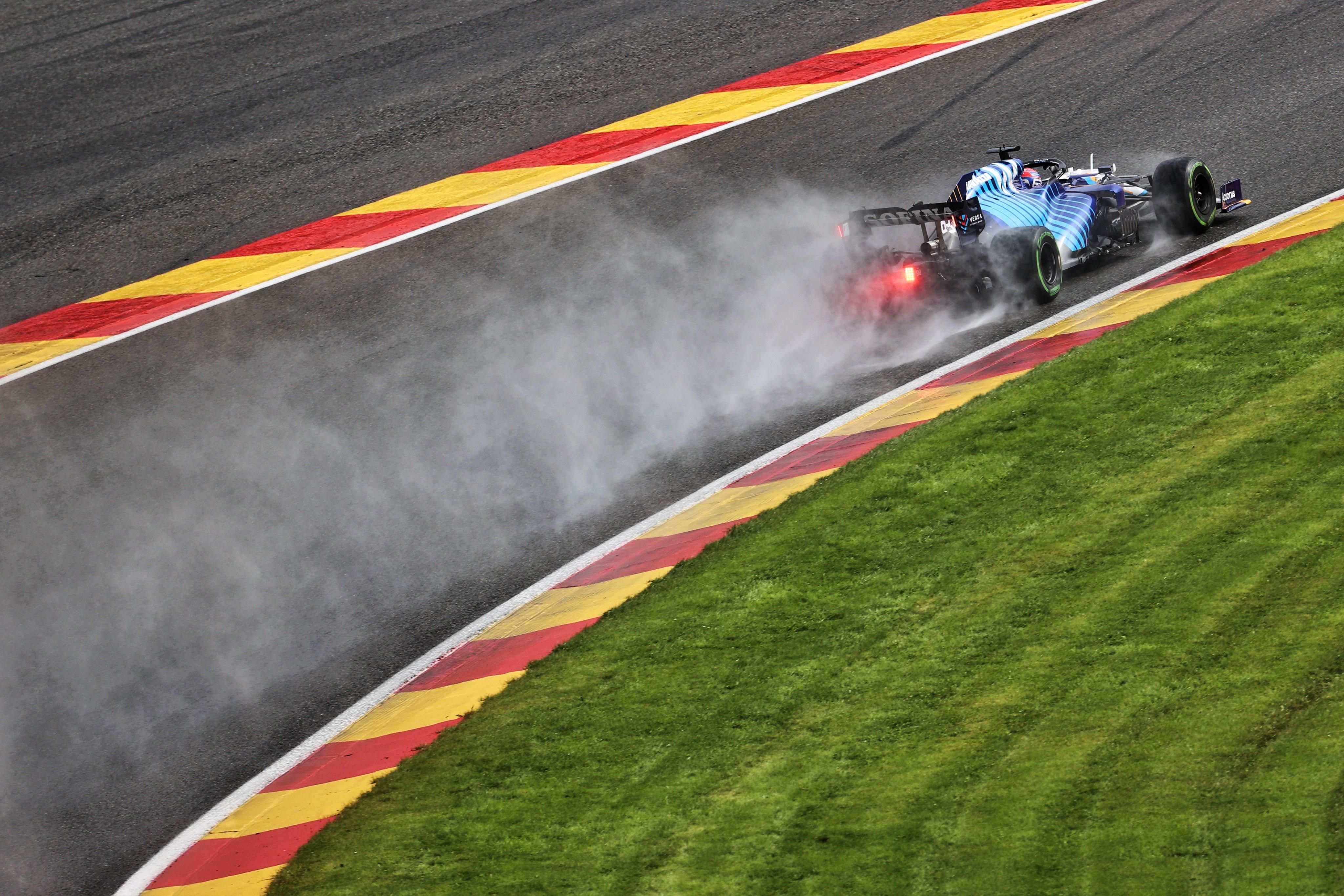 Ферстаппен виграв дощову кваліфікацію гран-прі Бельгії, Расселл сенсаційно другий - Формула 1 новини - Спорт 24 Ферстаппен виграв дощову кваліфікацію гран-прі Бельгії, Расселл сенсаційно другий - Формула 1 новини - Спорт 24