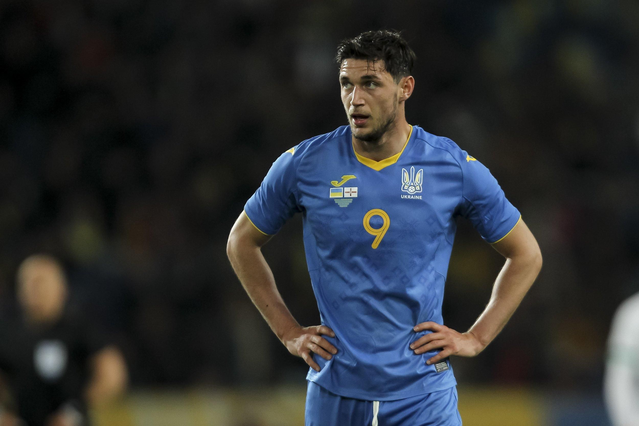 Отец Яремчука рассказал о здоровье лидера сборной Украины перед матчем с Казахстаном Отец Яремчука рассказал о здоровье лидера сборной Украины перед матчем с Казахстаном