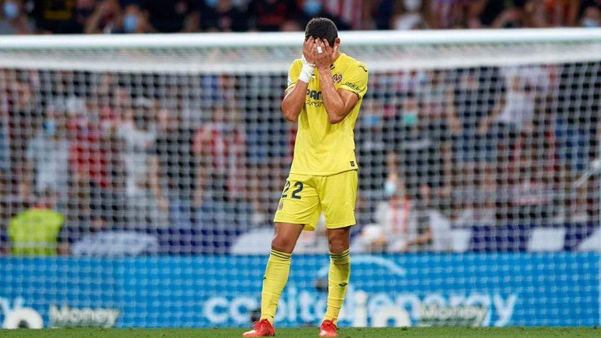 В Іспанії футболіст позбавив свою команду перемоги, забивши автогол на останніх секундах: відео - Спорт 24 В Іспанії футболіст позбавив свою команду перемоги, забивши автогол на останніх секундах: відео - Спорт 24