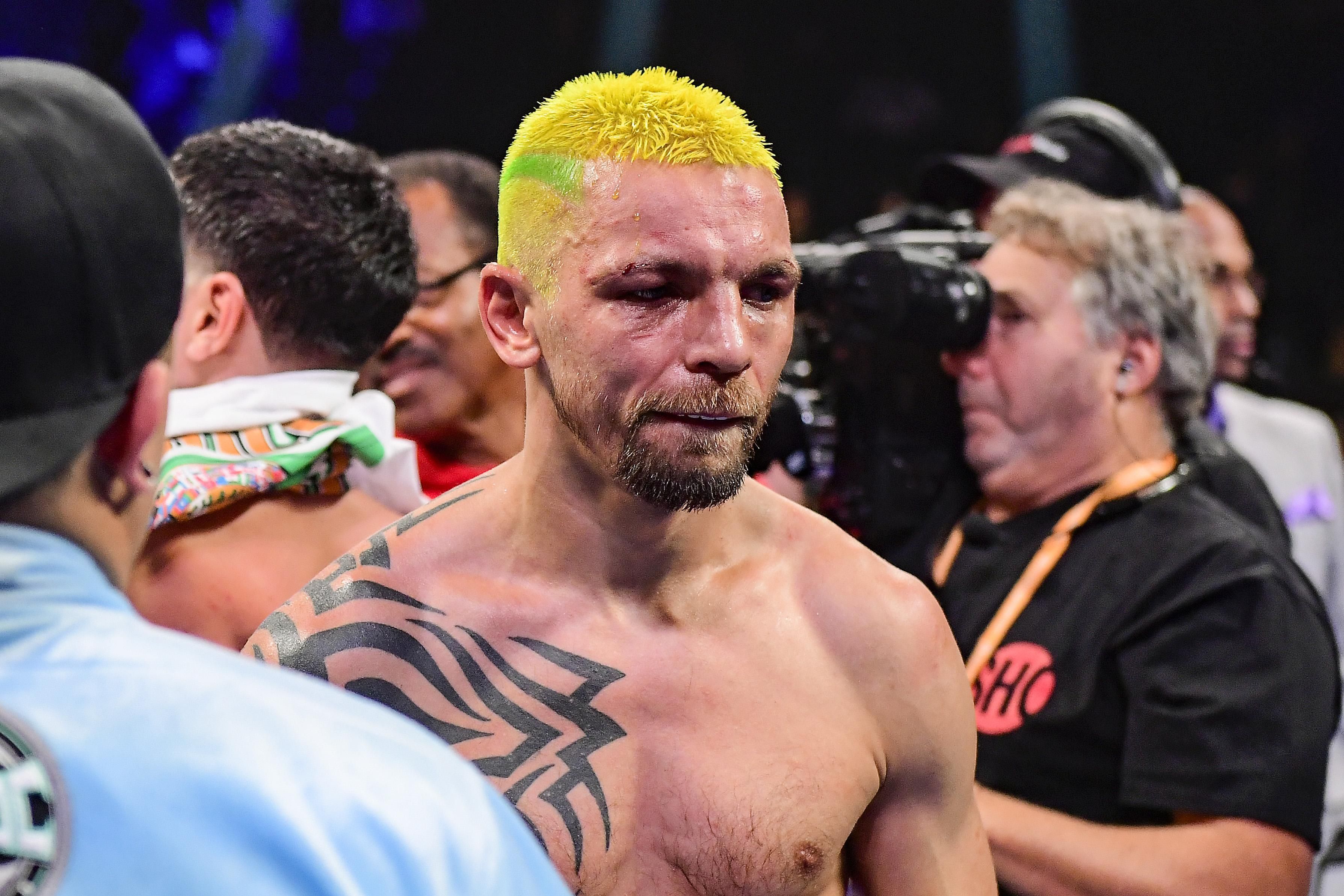 У лазні з хлопчиком за викликом: скандальний Редкач після Ломаченка знайшов нову жертву – фото - новини боксу - Спорт 24 У лазні з хлопчиком за викликом: скандальний Редкач після Ломаченка знайшов нову жертву – фото - новини боксу - Спорт 24