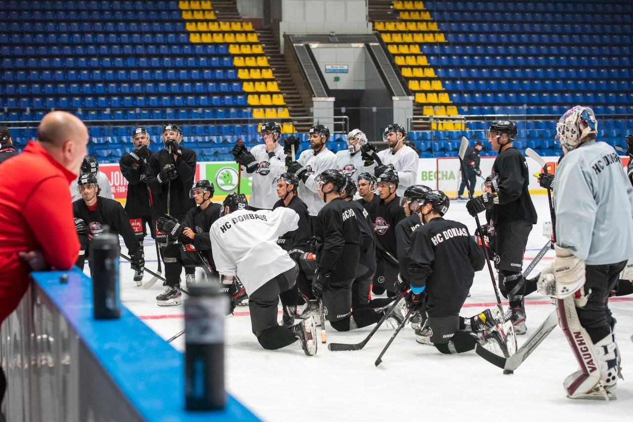 Донбас дебютував в Лізі чемпіонів з прикрої поразки в серії булітів - Новини спорту - Спорт 24 Донбас дебютував в Лізі чемпіонів з прикрої поразки в серії булітів - Новини спорту - Спорт 24