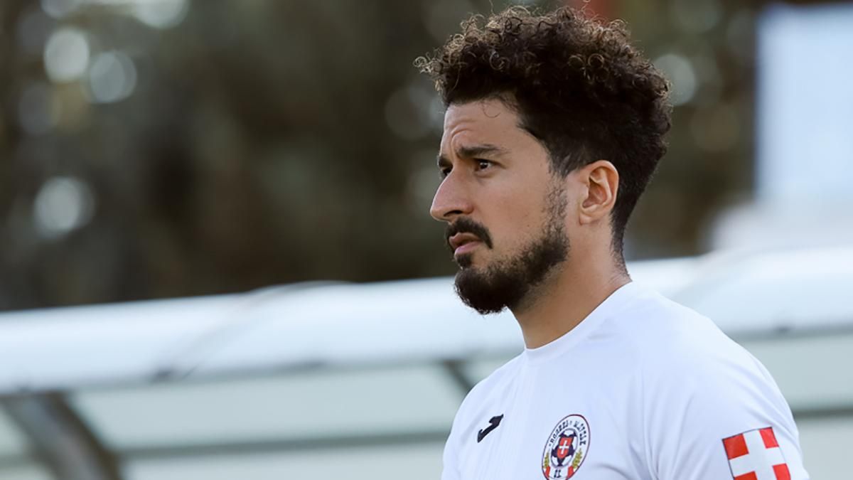 Волинь забила гол у ворота Олімпіка майже з центру поля: відео шедевру - Спорт 24 Волинь забила гол у ворота Олімпіка майже з центру поля: відео шедевру - Спорт 24