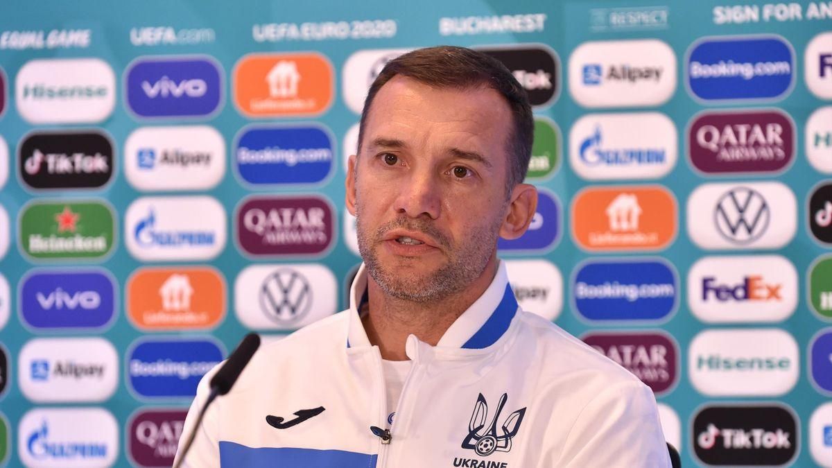 Шевченко відвідав Формулу-1 із відомими друзями: зірковість фото зашкалює - Спорт 24 Шевченко відвідав Формулу-1 із відомими друзями: зірковість фото зашкалює - Спорт 24