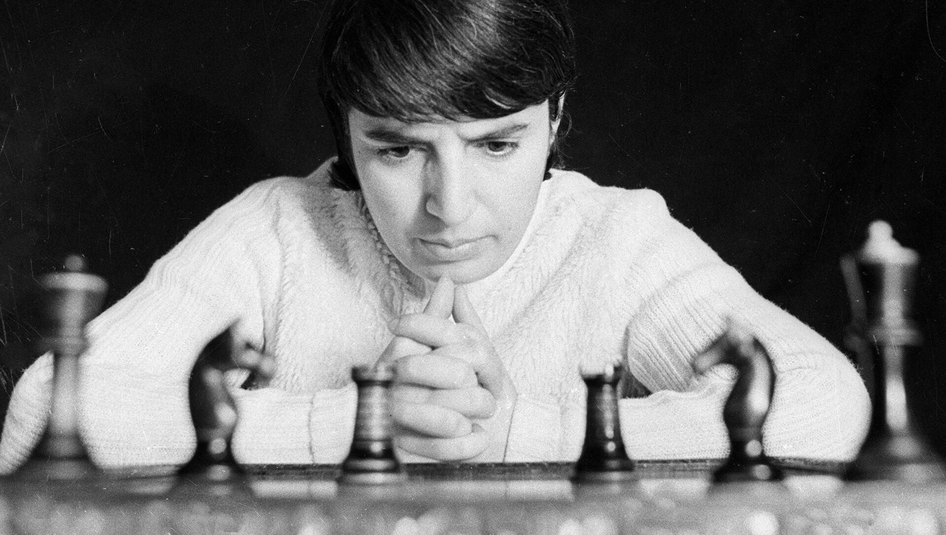 Шахматистка Гаприндашвили подала иск против Netflix из-за сериала "Ход королевы" Шахматистка Гаприндашвили подала иск против Netflix из-за сериала "Ход королевы"