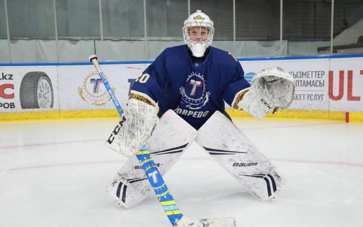 У Казахстані голкіпер жорстко вдарив свого одноклубника після пропущеного голу: відео - Спорт 24 У Казахстані голкіпер жорстко вдарив свого одноклубника після пропущеного голу: відео - Спорт 24