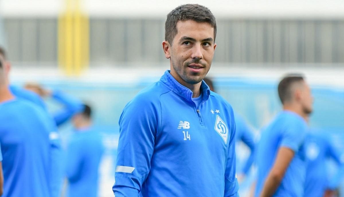 Легионер Де Пена неожиданно останется в Динамо: переезд в США отменяется Легионер Де Пена неожиданно останется в Динамо: переезд в США отменяется