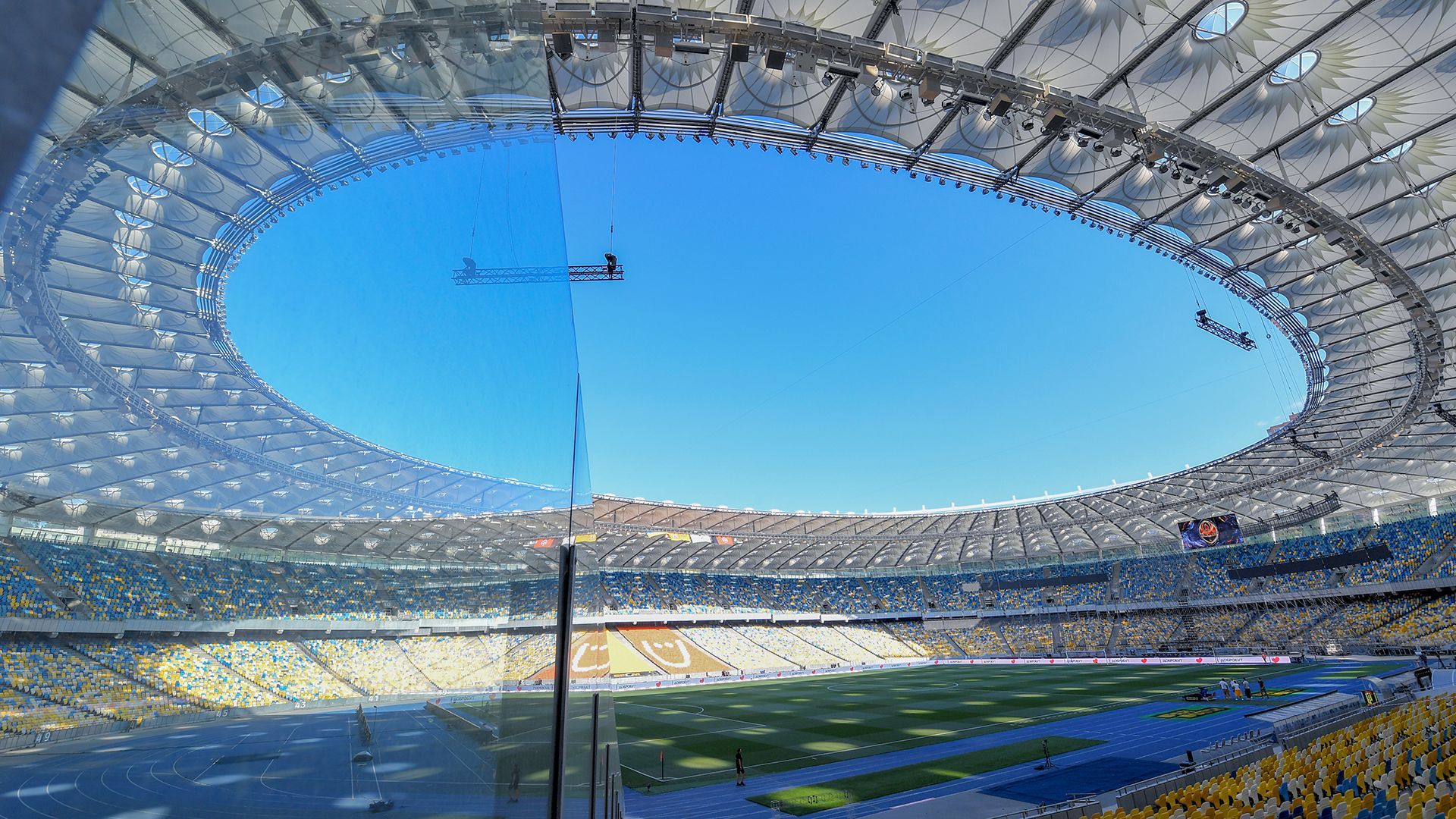 Шахтар відкрив фан-шоп на НСК "Олімпійський" біля магазину Динамо: фото - новини Динамо - Спорт 24 Шахтар відкрив фан-шоп на НСК "Олімпійський" біля магазину Динамо: фото - новини Динамо - Спорт 24