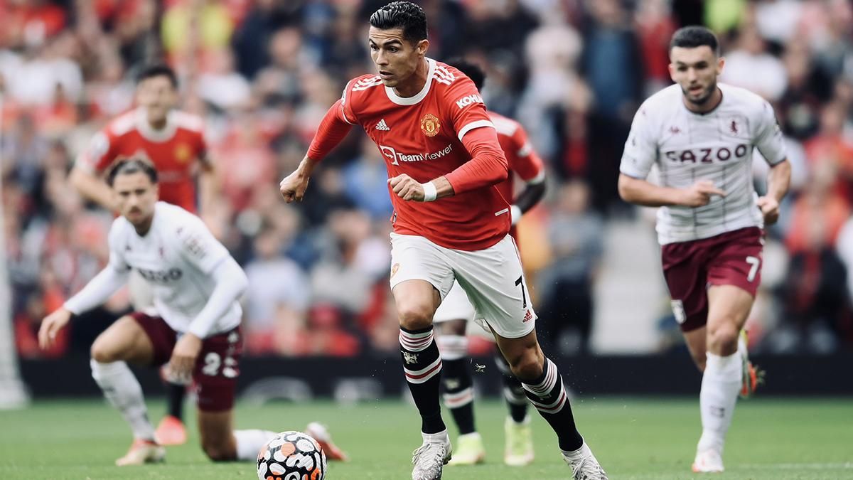 Манчестер Юнайтед бесславно проиграл Астон Вилле: Фернандеш не забил пенальти в конце матча Манчестер Юнайтед бесславно проиграл Астон Вилле: Фернандеш не забил пенальти в конце матча